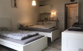 Feel Apartments